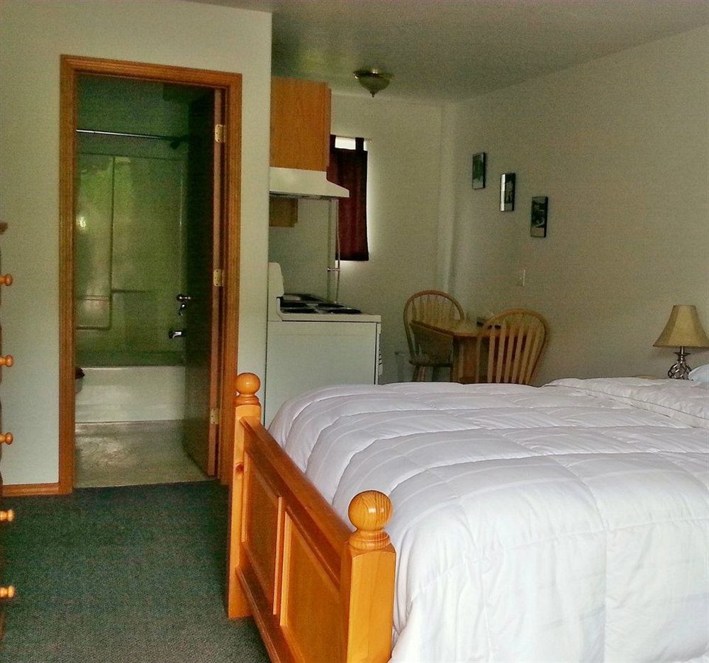 Clark Fork Lodge Eksteriør billede